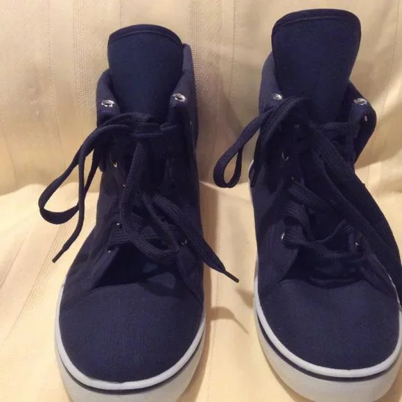Vagabond NWOT Hi-Top navy blue canvas Sneakers womens size 9 - Picture 3 of 8